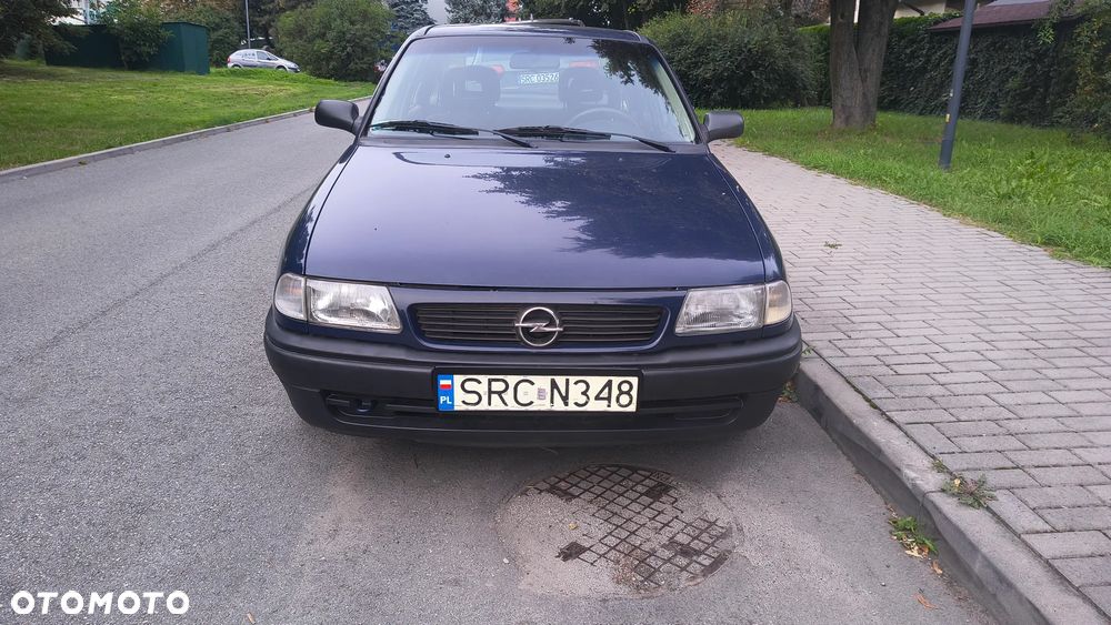 Opel Astra 1.4 Base - 3
