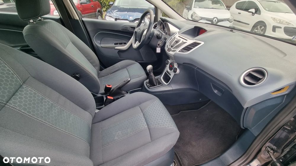 Ford Fiesta 1.25 Titanium - 16