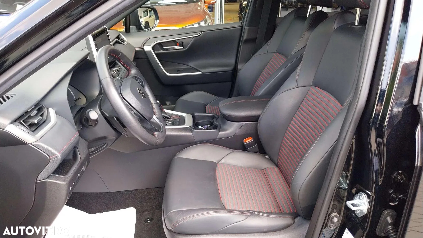 Suzuki Across PLUG-IN HYBRID - 9