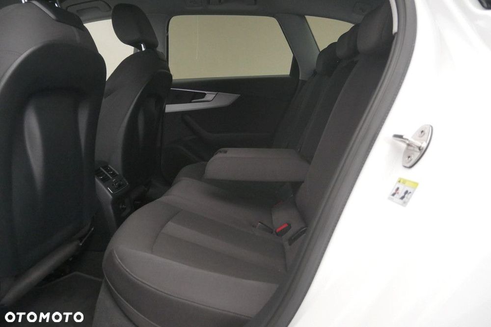 Audi A4 Avant - 15