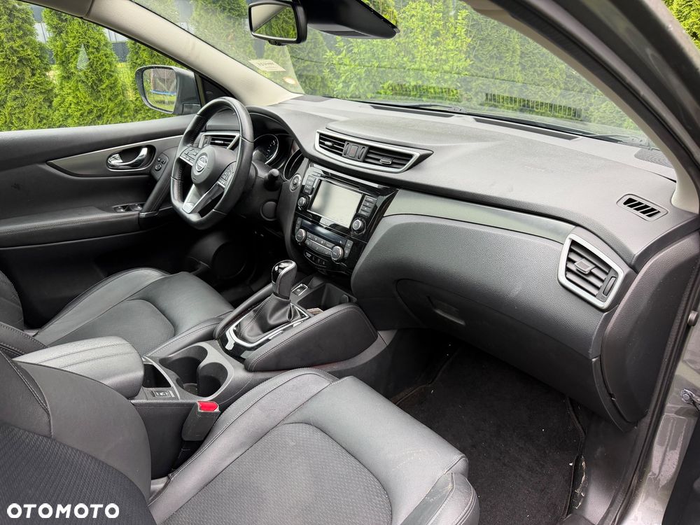 Nissan Qashqai 1.5 dCi DCT TEKNA+ - 17