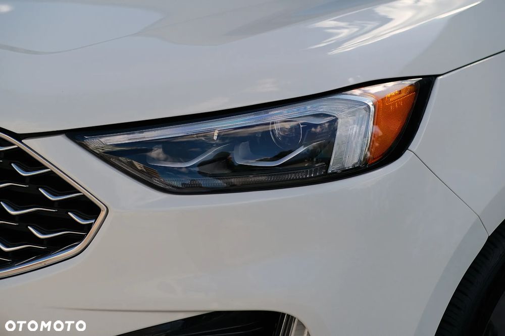 Ford Edge - 8