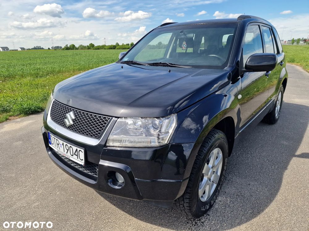 Suzuki Grand Vitara 2.0 - 13