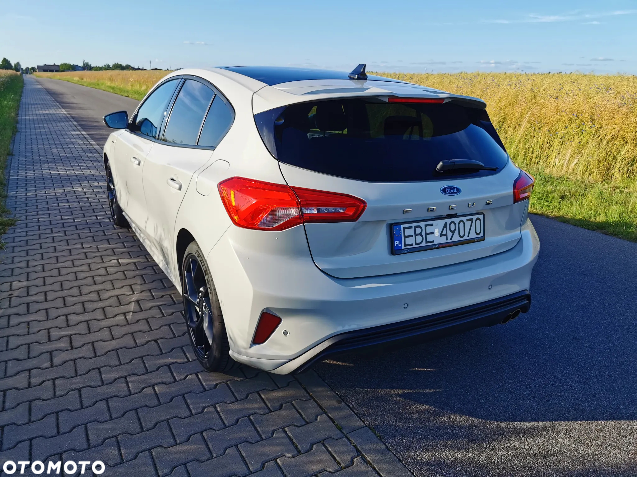 Ford Focus 1.5 EcoBoost Start-Stopp-System ST-LINE - 2