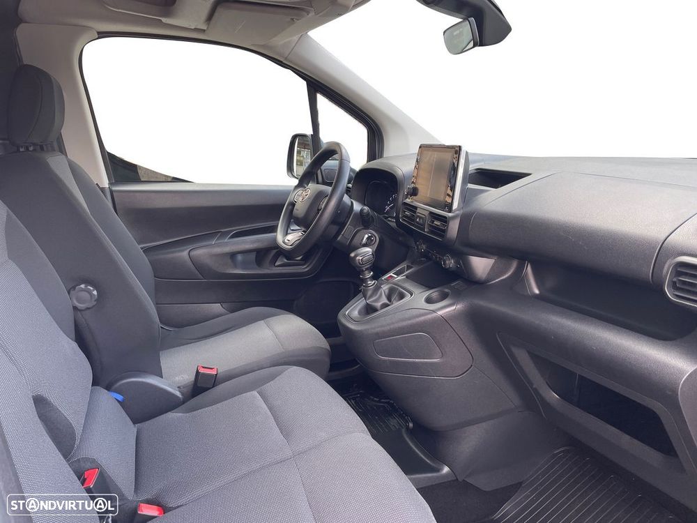 Toyota Proace - 13