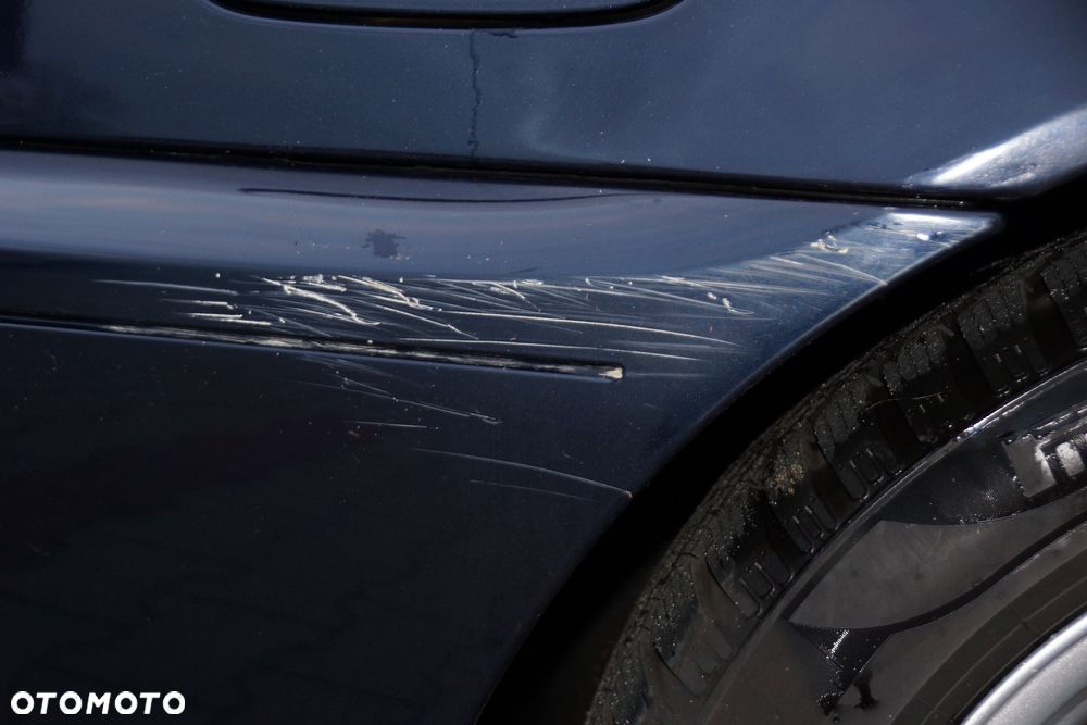 BMW Seria 3 318ti Edition Lifestyle - 15