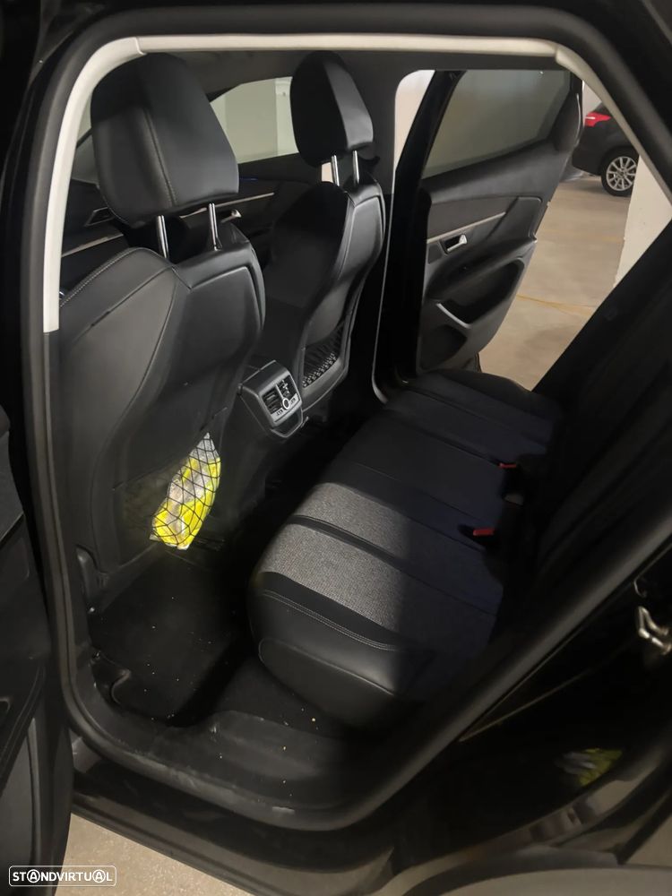Peugeot 3008 1.5 BlueHDi Allure - 3