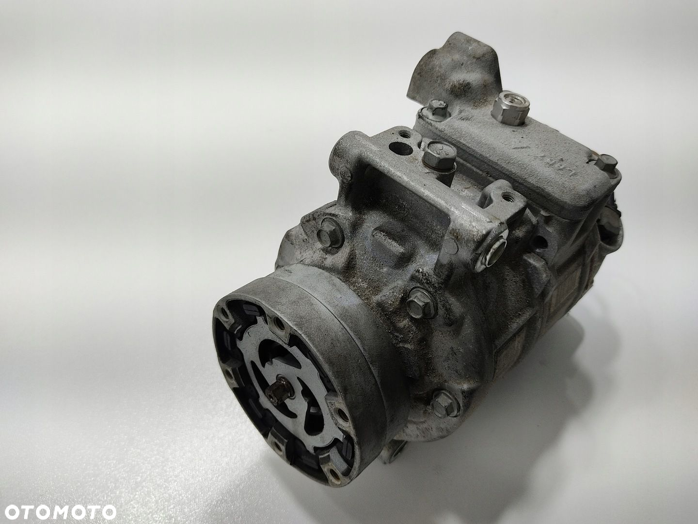 SPRĘŻARKA KLIMATYZACJI AUDI A7 4G 4.2 TFSI 4G0260805F 2010-2014 - 5