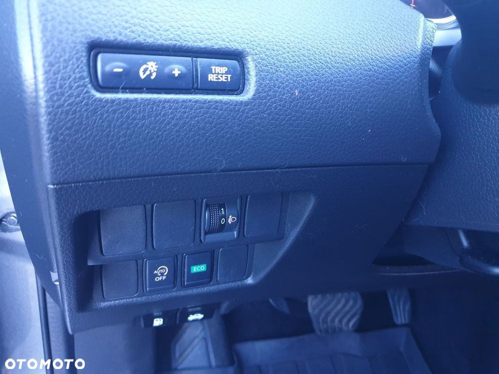 Nissan Qashqai 1.3 DIG-T N-Style DCT - 11