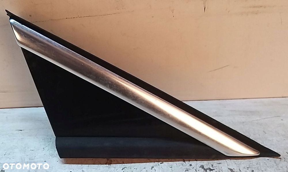 PEUGEOT 3008 ZAŚLEPKA TRÓJKĄT BŁOTNIKA PRAWY 96842432XY - 1