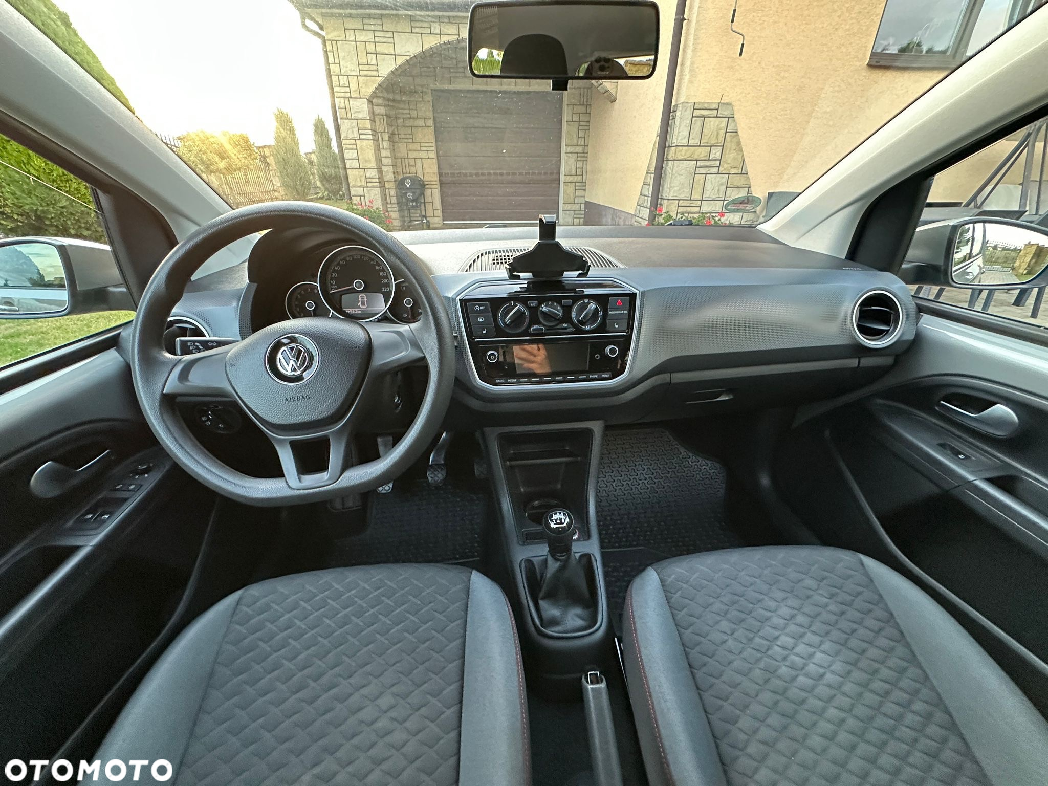 Volkswagen up! spice - 12