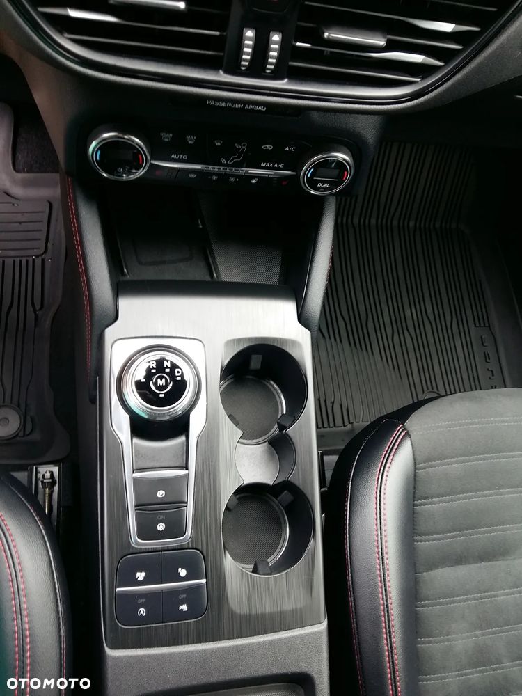 Ford Kuga 2.0 EcoBlue AWD ST-Line X - 10