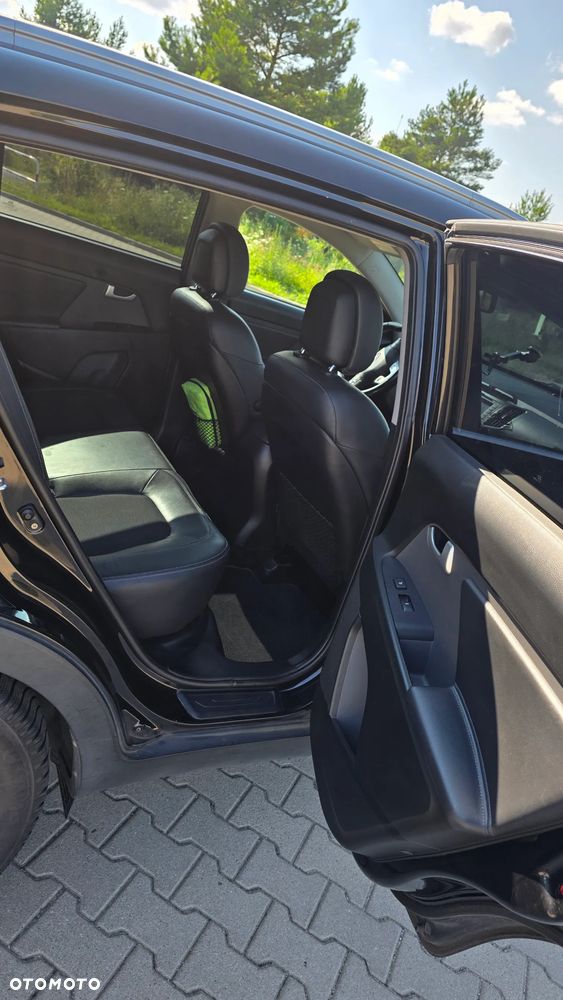 Kia Sportage 2.0 L - 10