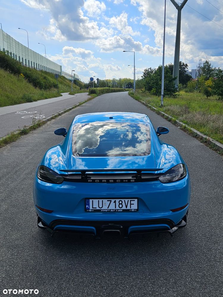 Porsche 718 Cayman - 5