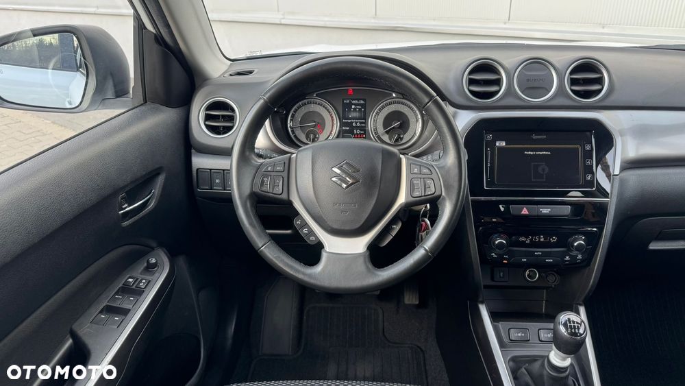 Suzuki Vitara 1.4 Boosterjet SHVS Premium 4WD - 15