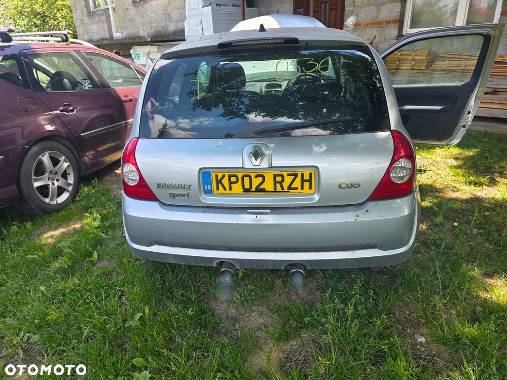 Renault Clio 2.0 16V Sport - 1