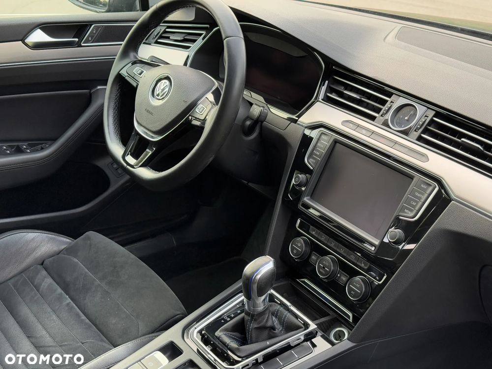 Volkswagen Passat 1.4 TSI Plug-In-Hybrid GTE - 26