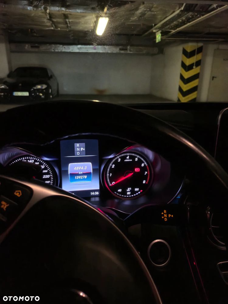 Mercedes-Benz Klasa C 300 7G-TRONIC - 3