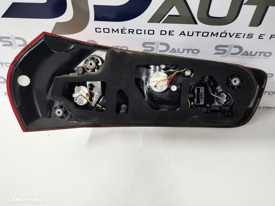 Farolim Traseiro Direito Original - Citroen C4 Picasso II (2015) - 4