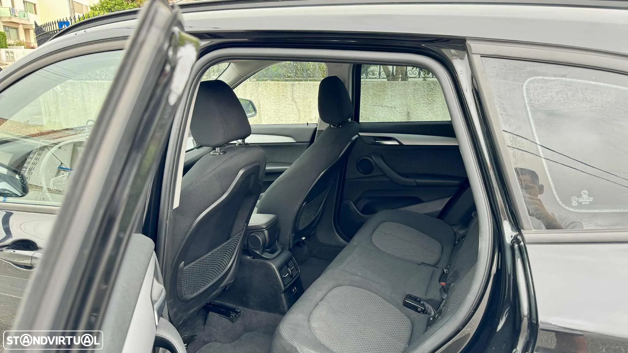 BMW X1 - 1