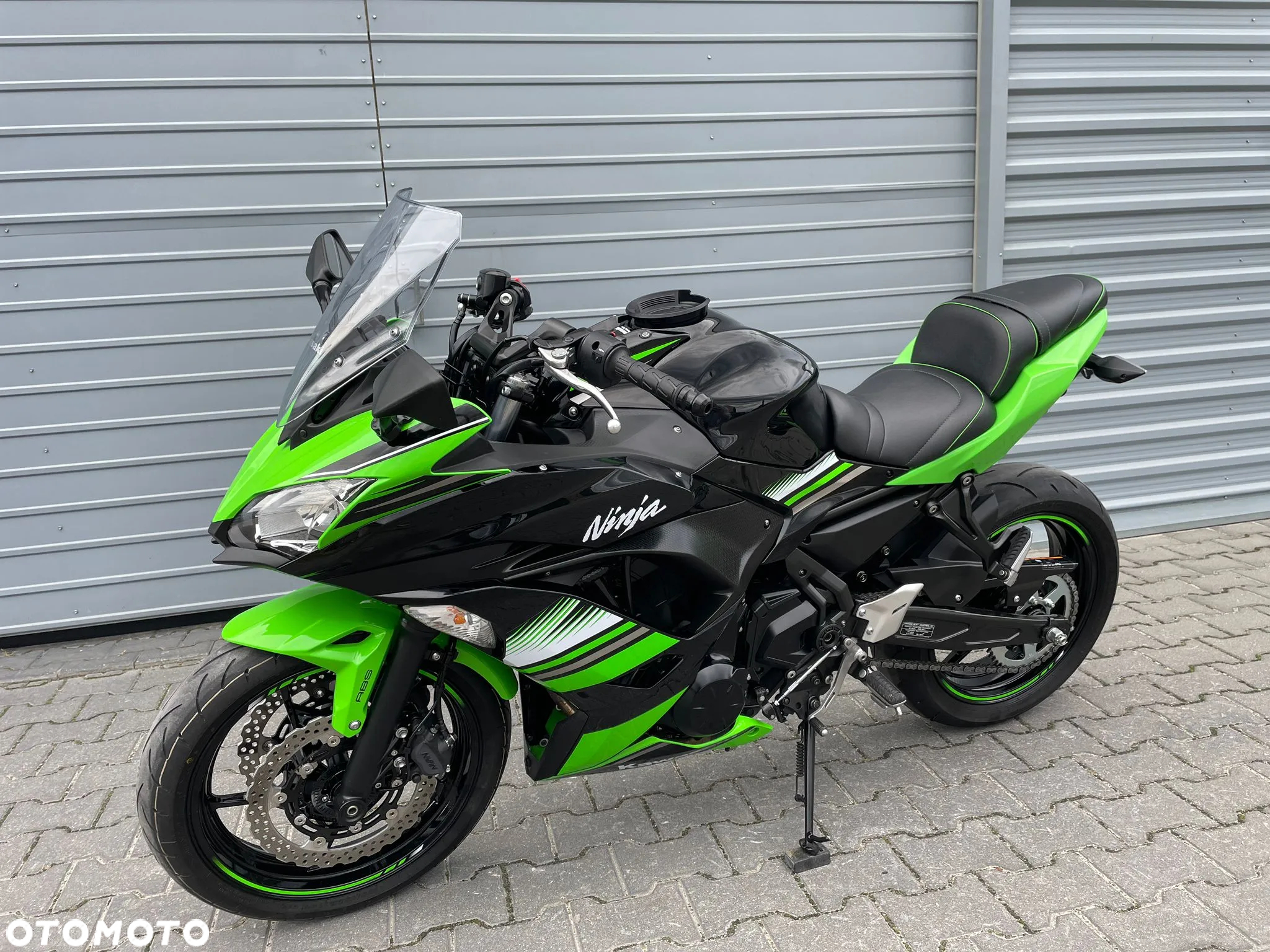 Kawasaki Ninja - 6