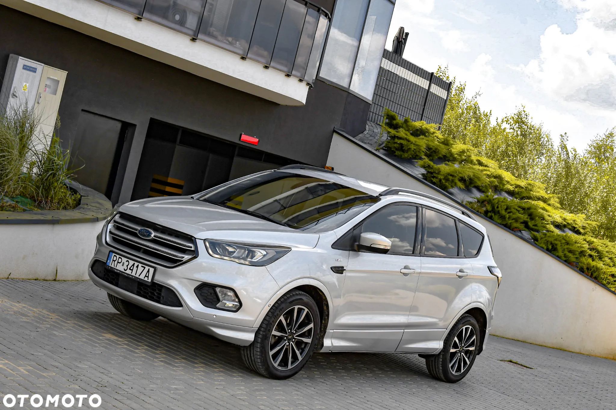 Ford Kuga 1.5 TDCi FWD ST-Line - 1