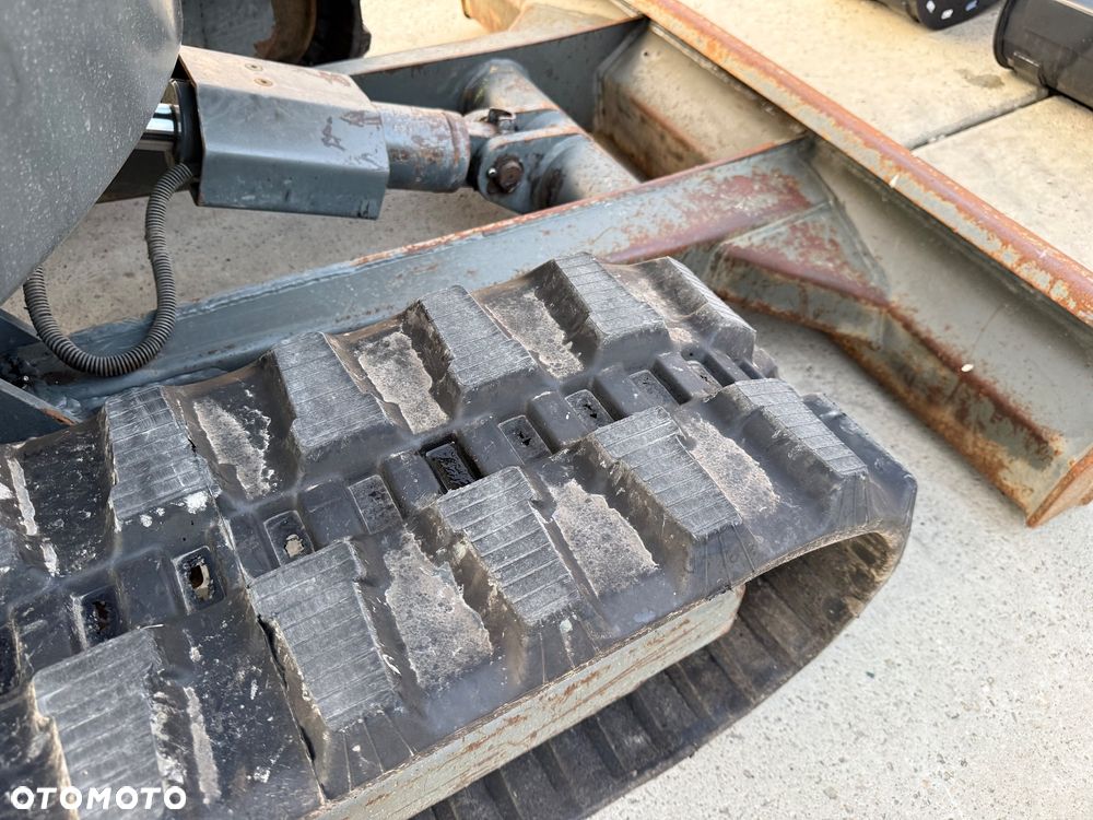 Wacker Neuson EZ26 - 9
