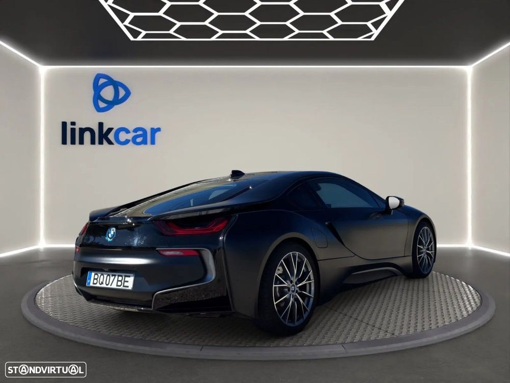 BMW i8 - 8