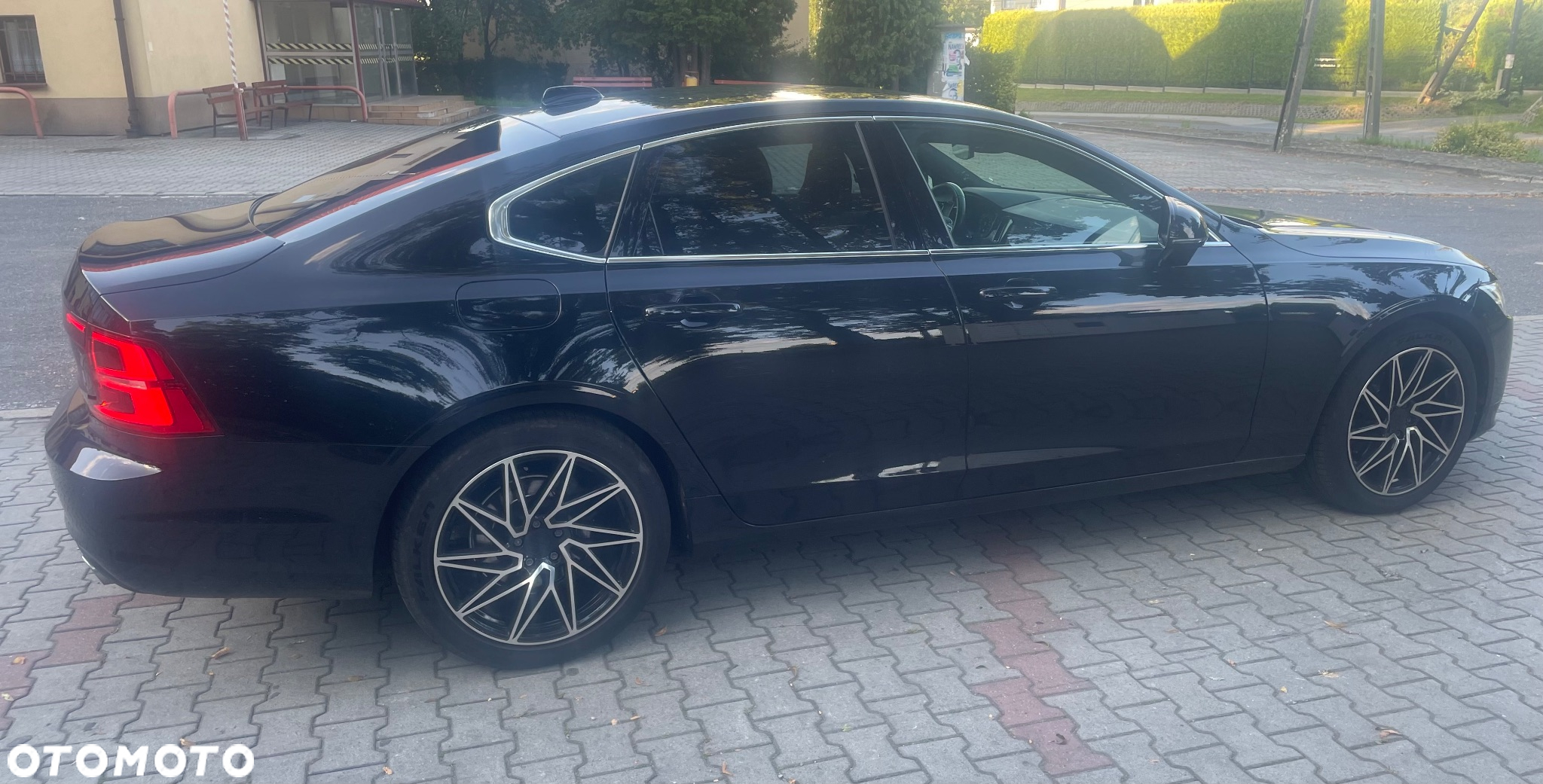 Volvo S90 D4 AWD Momentum - 8