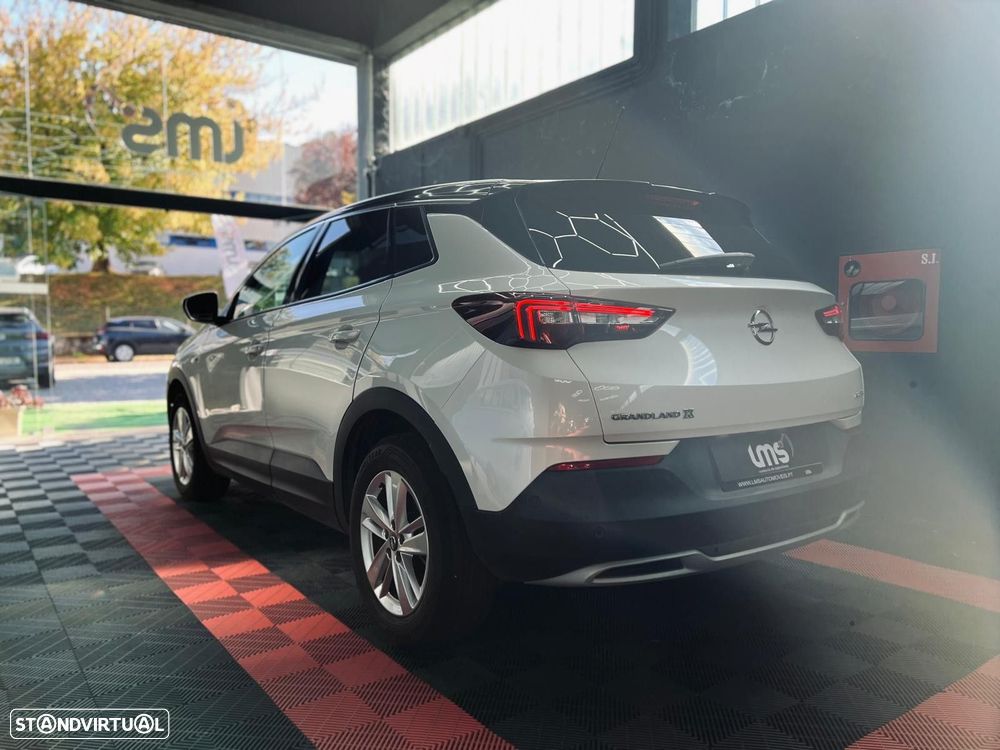 Opel Grandland X 1.2 T Business Edition - 14