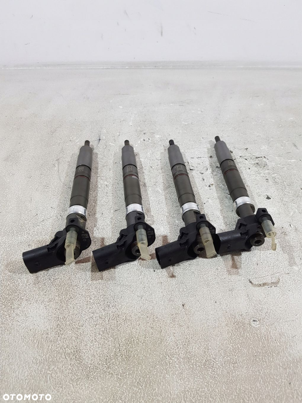 WTRYSKIWACZ PALIWA 03L130277C VW TRANSPORTER 5 T5 2.0 TDI BITURBO CFC - 4