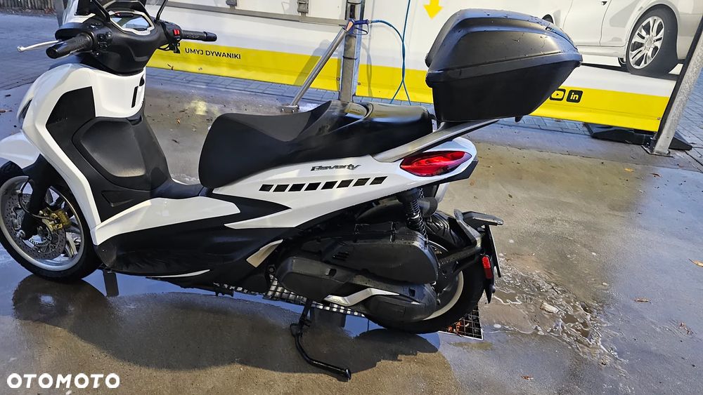 Piaggio Beverly - 7