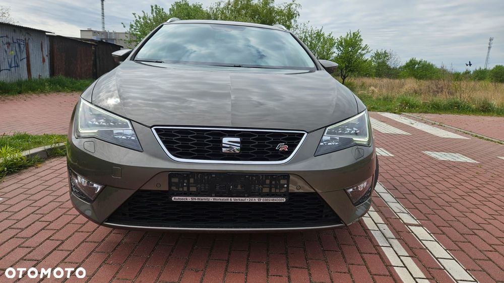 Seat Leon 2.0 TDI DPF Ecomotive DSG FR - 3