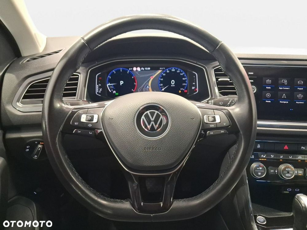Volkswagen T-Roc - 15