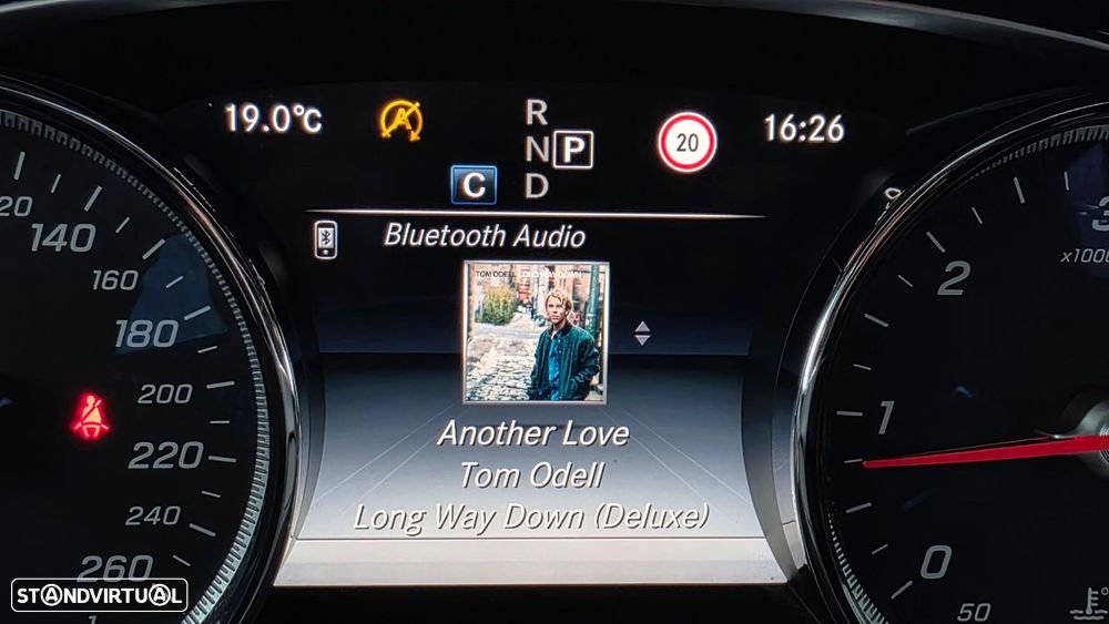 Mercedes-Benz E 220 d AMG Line - 56