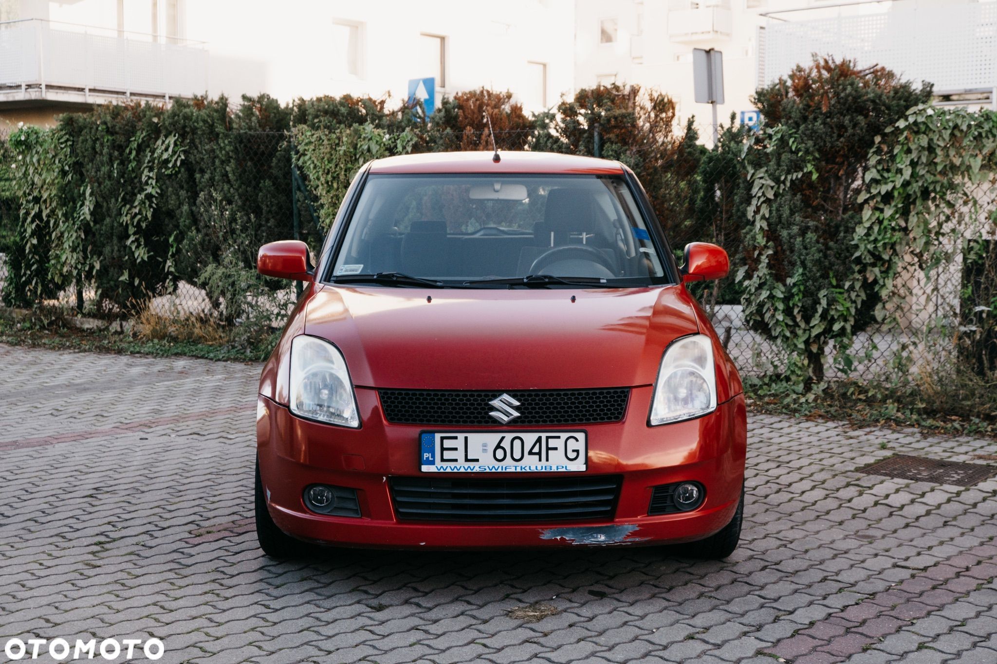 Suzuki Swift - 1