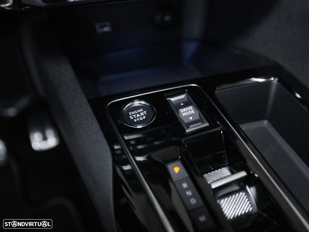 Peugeot 5008 1.2 PureTech GT EAT8 - 22