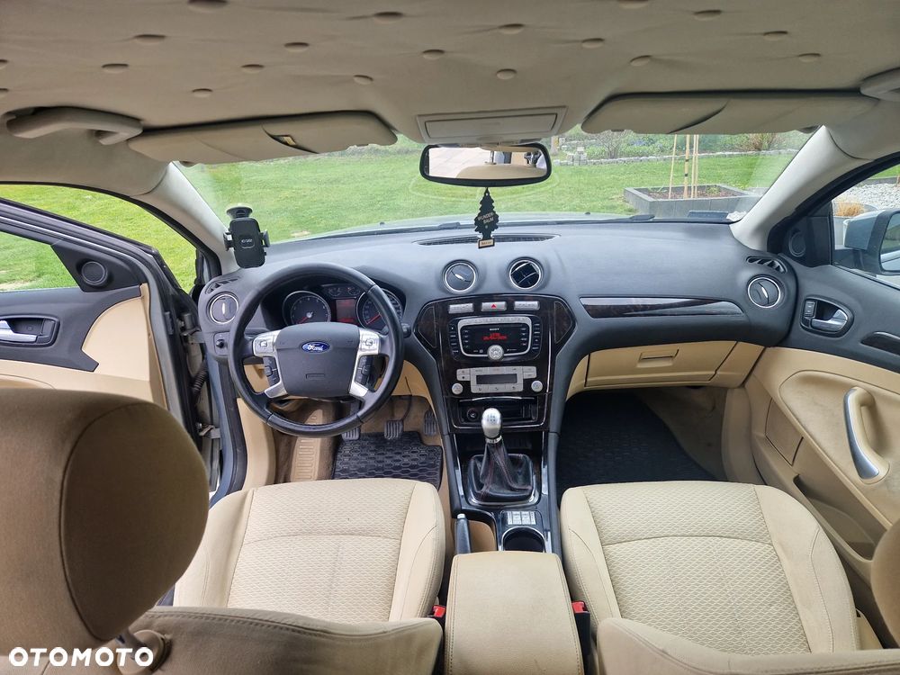 Ford Mondeo 2.0 Ghia X - 5