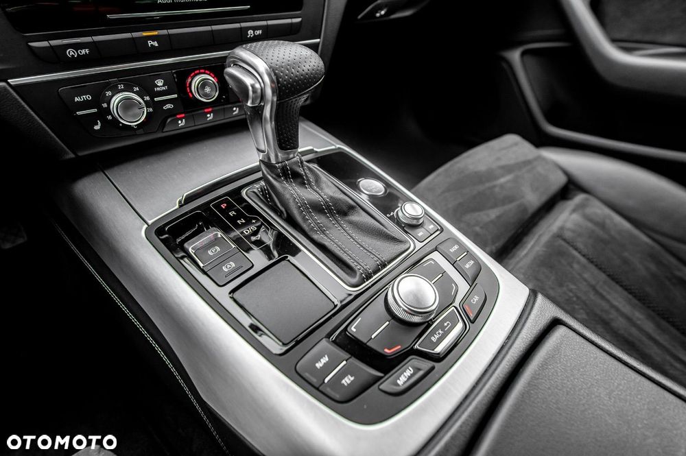 Audi A6 Avant 3.0 TDI DPF quattro tiptronic - 34