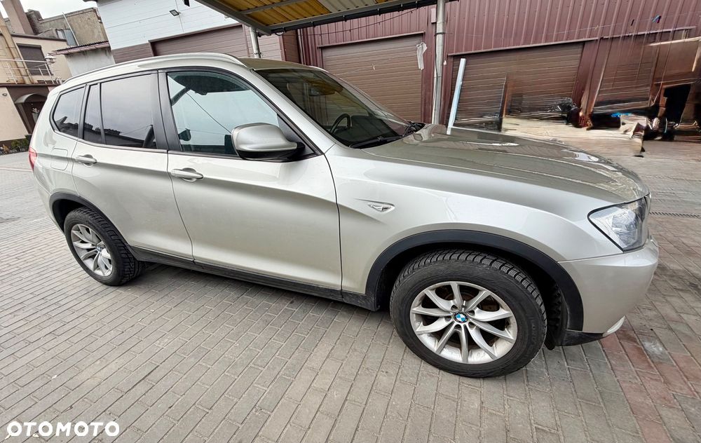 BMW X3 xDrive20d - 14