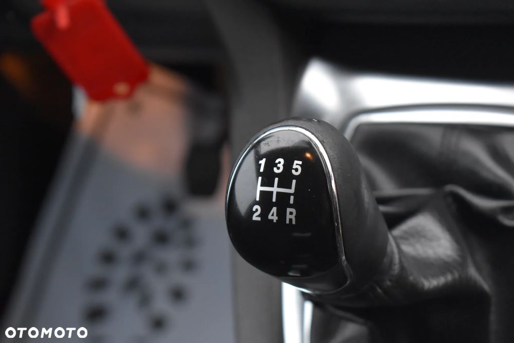 Ford C-MAX 2.0 Titanium - 31