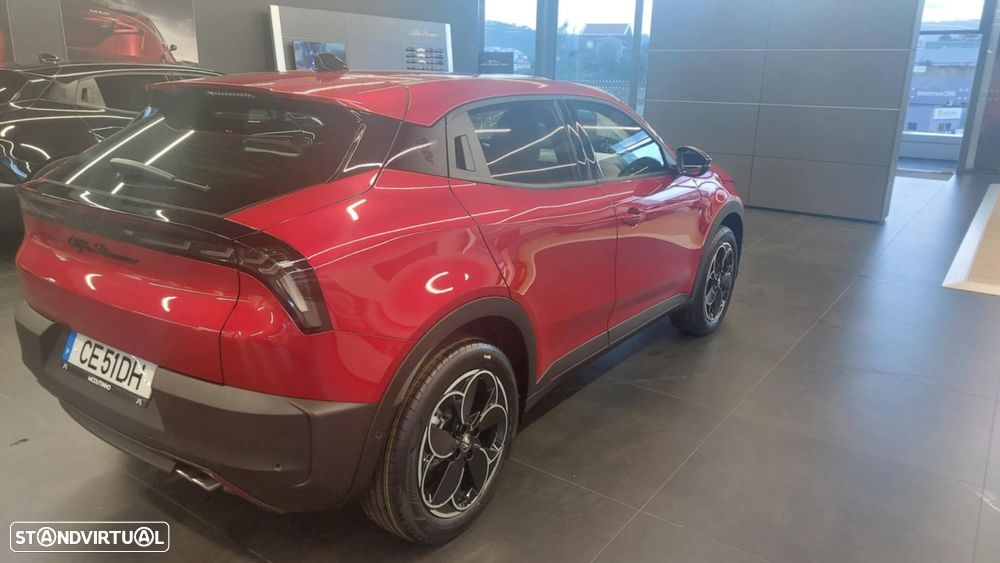 Alfa Romeo Junior 1.2 Q4 eDCT6 - 4