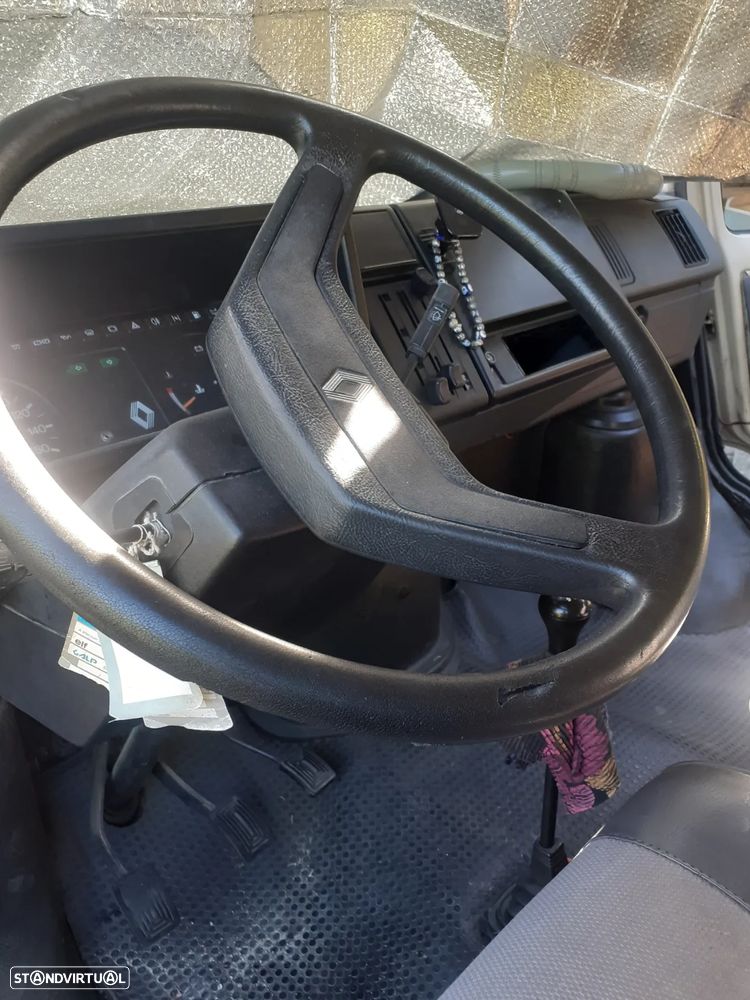 Renault Trafic - 6
