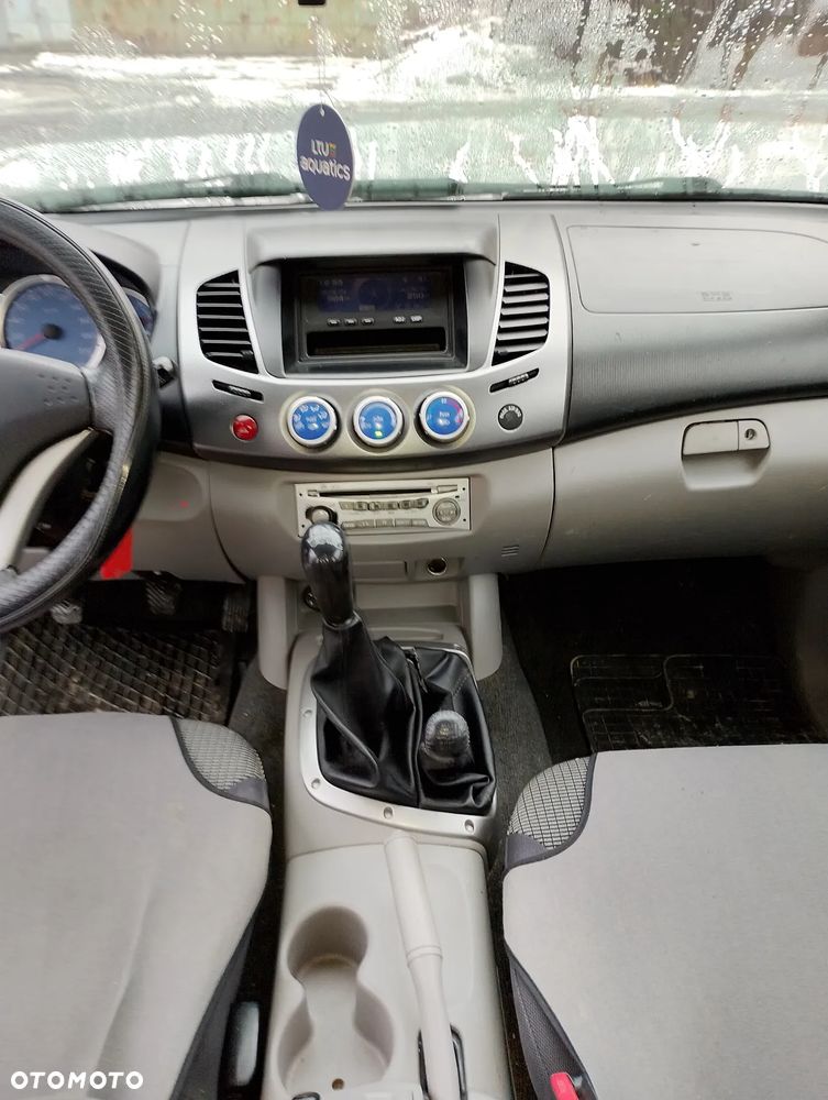 Mitsubishi L200 Pick Up 4x4 Intense Double Cab - 11