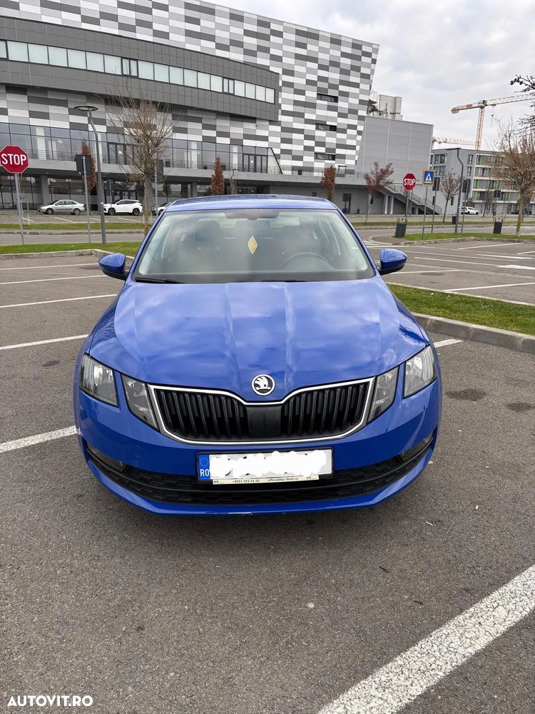 Skoda Octavia - 3
