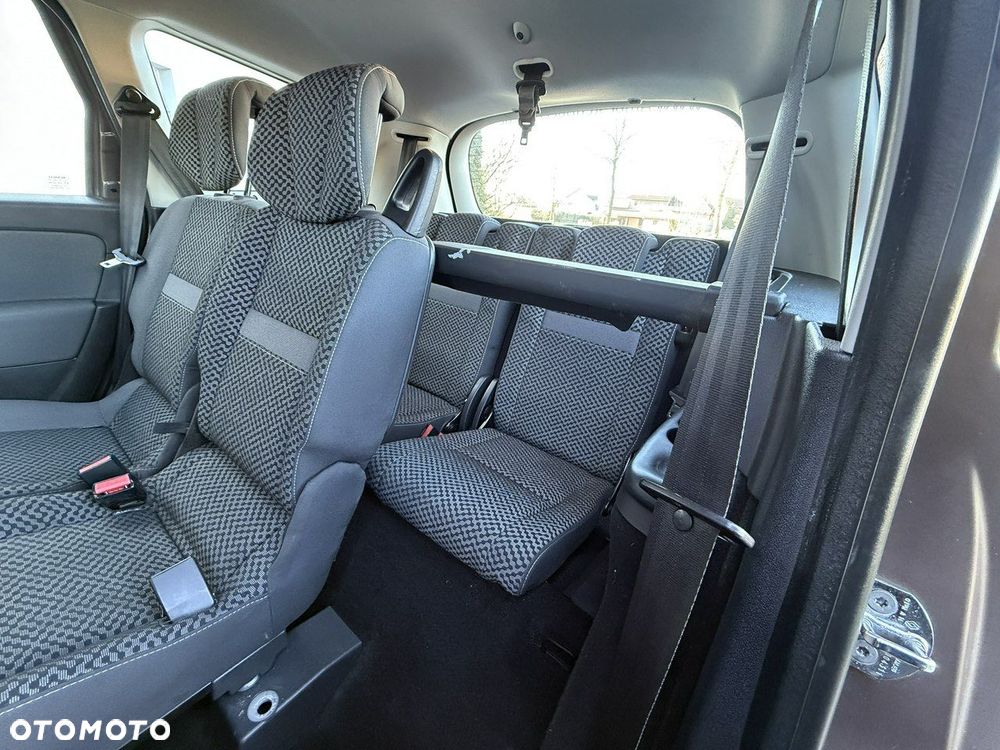 Renault Scenic 1.4 16V TCE TomTom Edition - 9