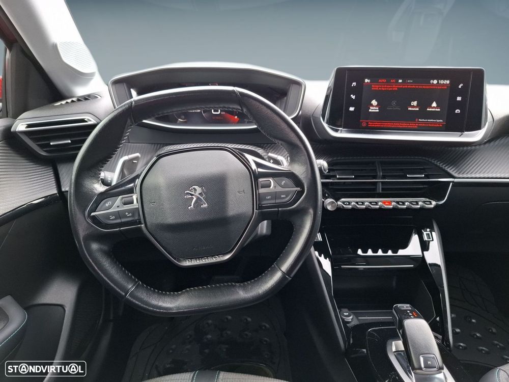 Peugeot 208 1.2 PureTech Allure EAT8 - 17