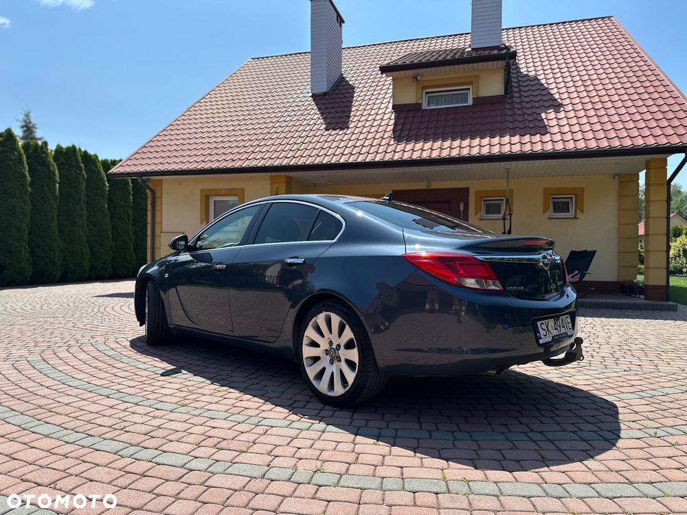 Opel Insignia 2.0 Turbo Cosmo - 4