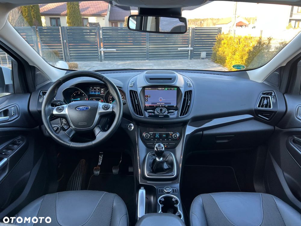 Ford Kuga 2.0 TDCi 4x4 Vignale - 22