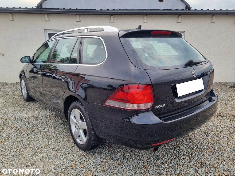 Volkswagen Golf - 5